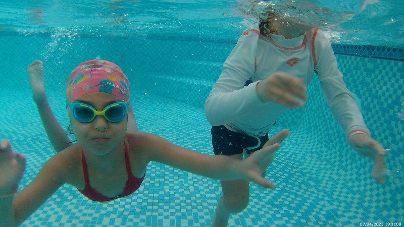 KIDS GROUP SWIMMING CLASS : AGES 5 to 16 Yrs (AL AZRA)