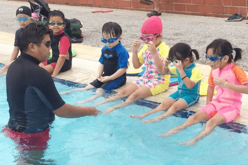 KIDS GROUP SWIMMING CLASS (GARDENS)