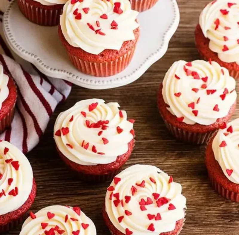 MINI CHEF CUPCAKE DECORATING MASTERCLASS