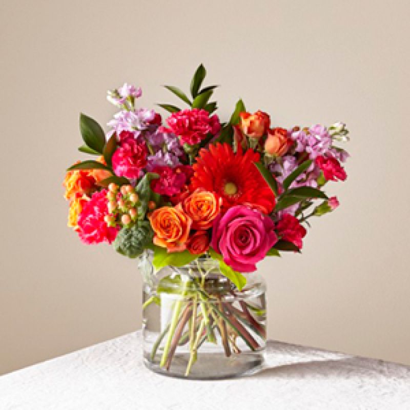 Floral Fiesta: Mastering Centerpieces & Bouquets Design