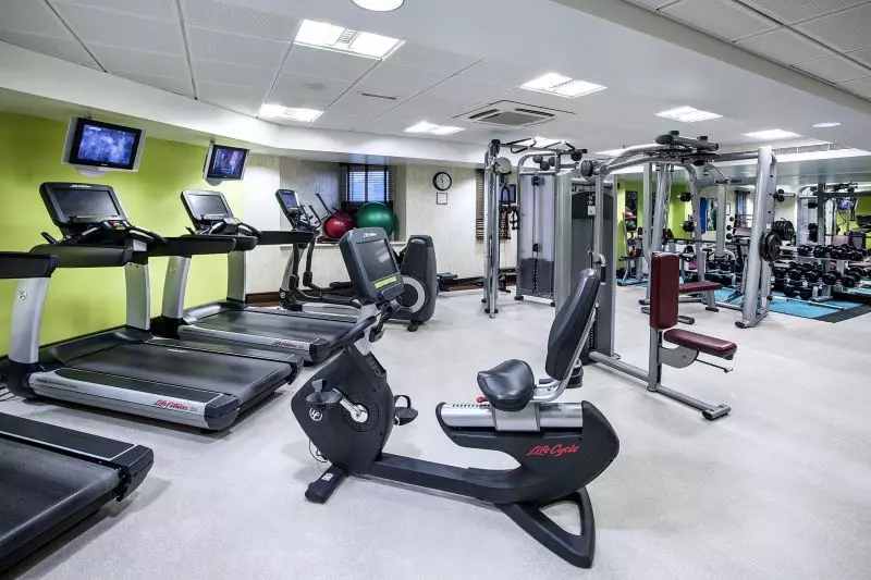 PERSONALIZED WEIGHT LOSS & FITNESS PROGRAM @ 5* CROWNE PLAZA