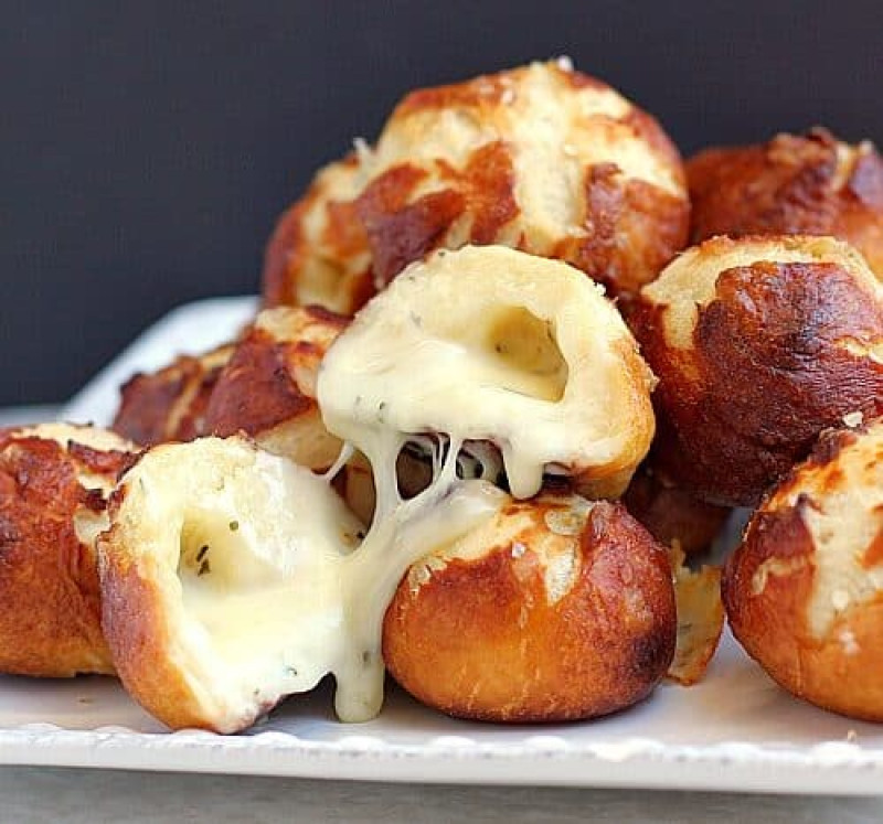 MINI CHEF WORLD PRETZEL DAY