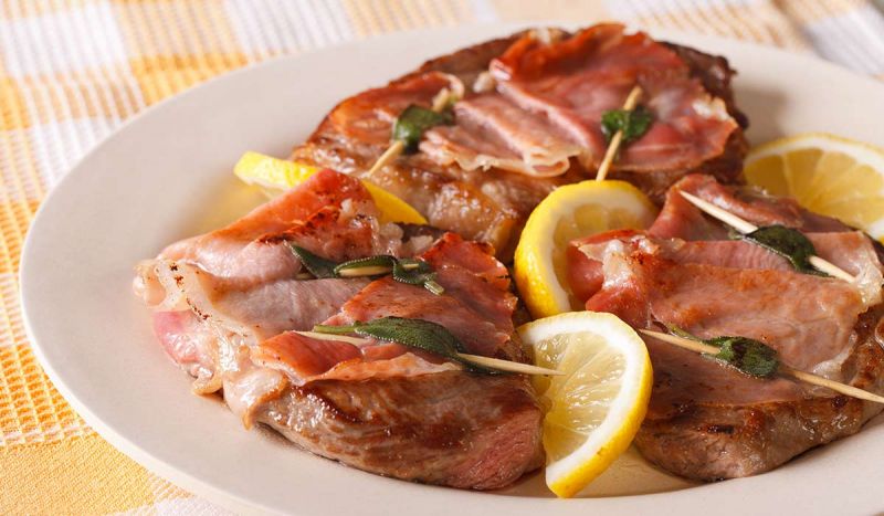 WORLD CUISINE: ITALIAN COOKING CLASS (PRIVATE)