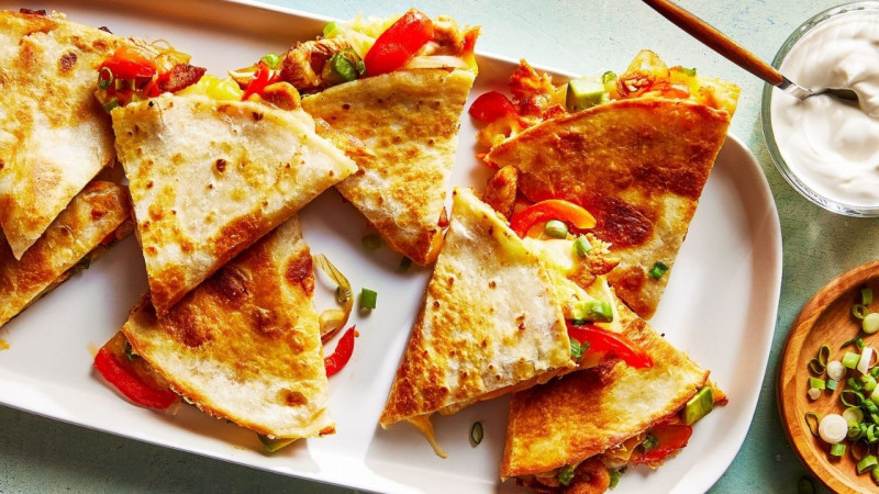 MINI CHEF: HOLA AMIGOS!