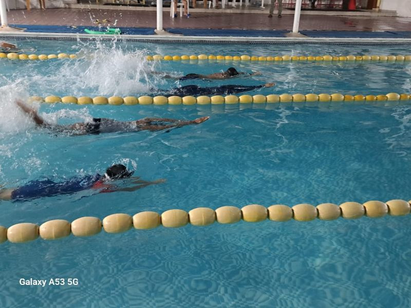 BABY SWIMMING CLASS : AGES 6 MONTHS TO 3 YRS (AL SAFA)