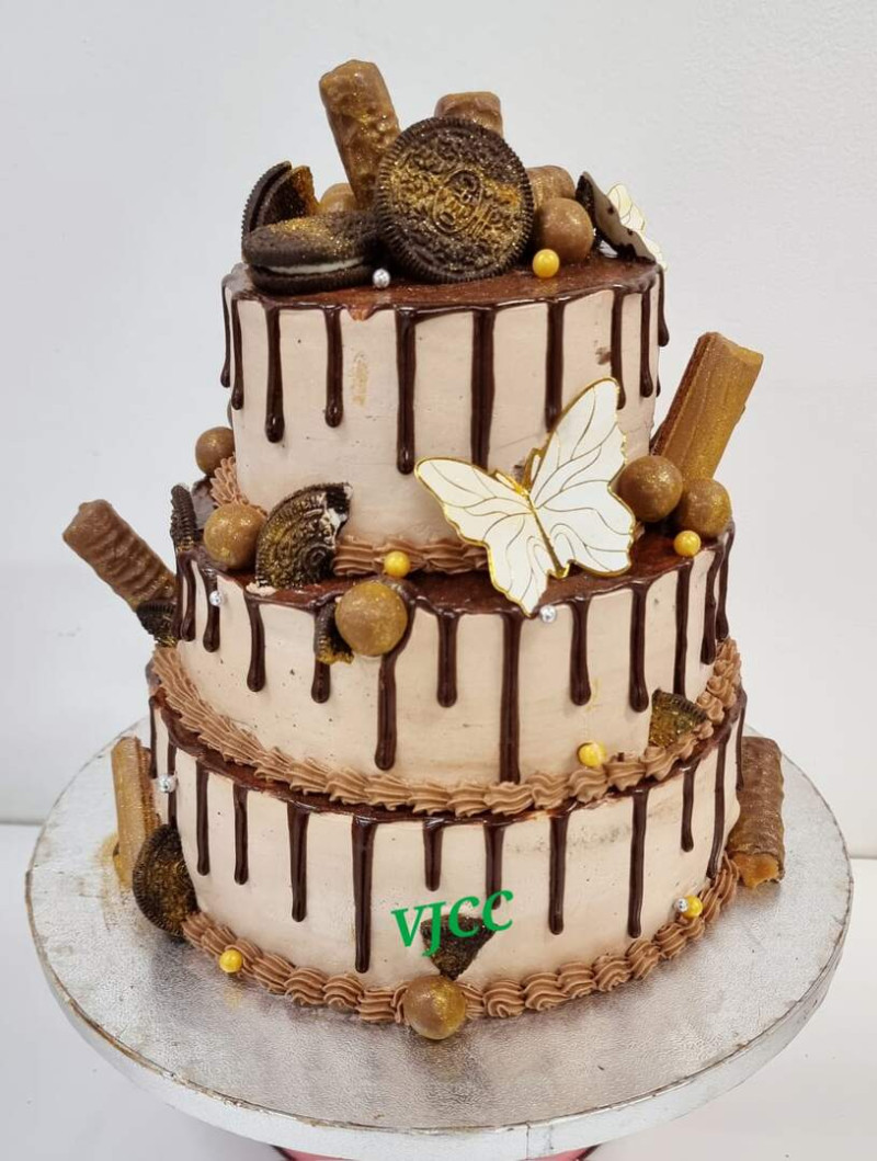 CELEBRATION & CUSTOMIZED TIERED CAKES MASTERCLASS