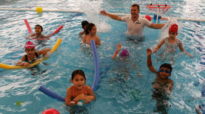 SWIMMING & MULTI ACTIVITY WINTER CAMP 2023