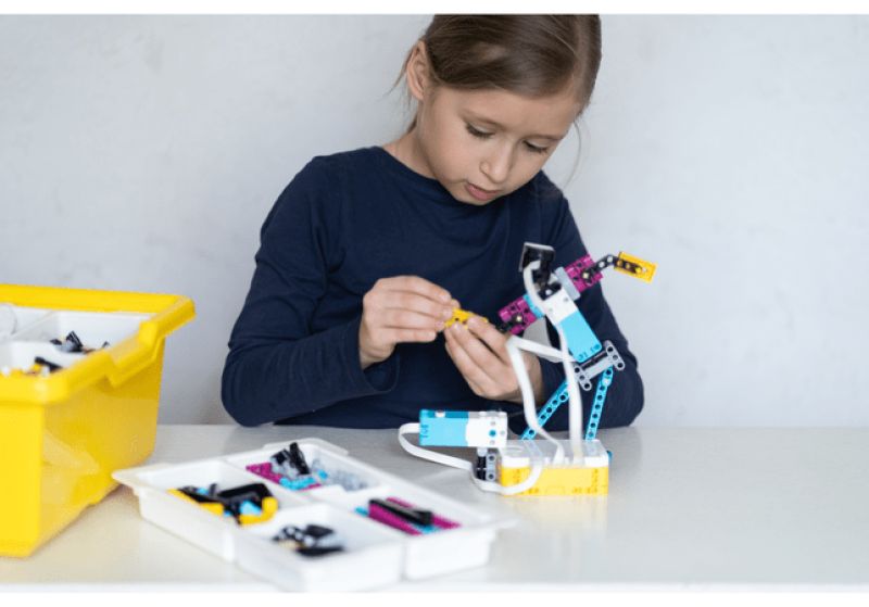 ROBOTICS SPIKE ESSENTIAL WINTER CAMP 2023 (AL WASL)